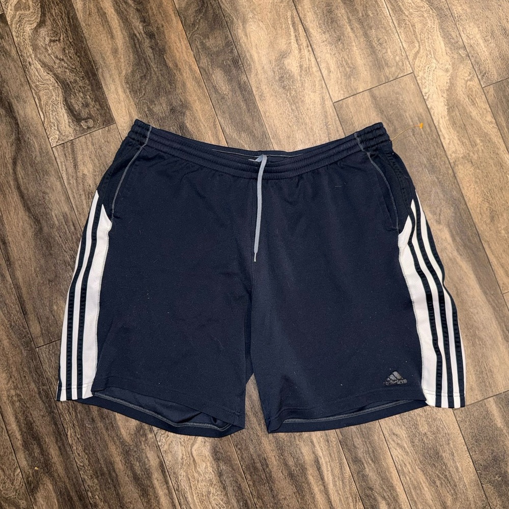 Adidas Climalite Athletic Shorts 3-Stripes Men's 2XL 8 Inseam Navy Blue Elastic